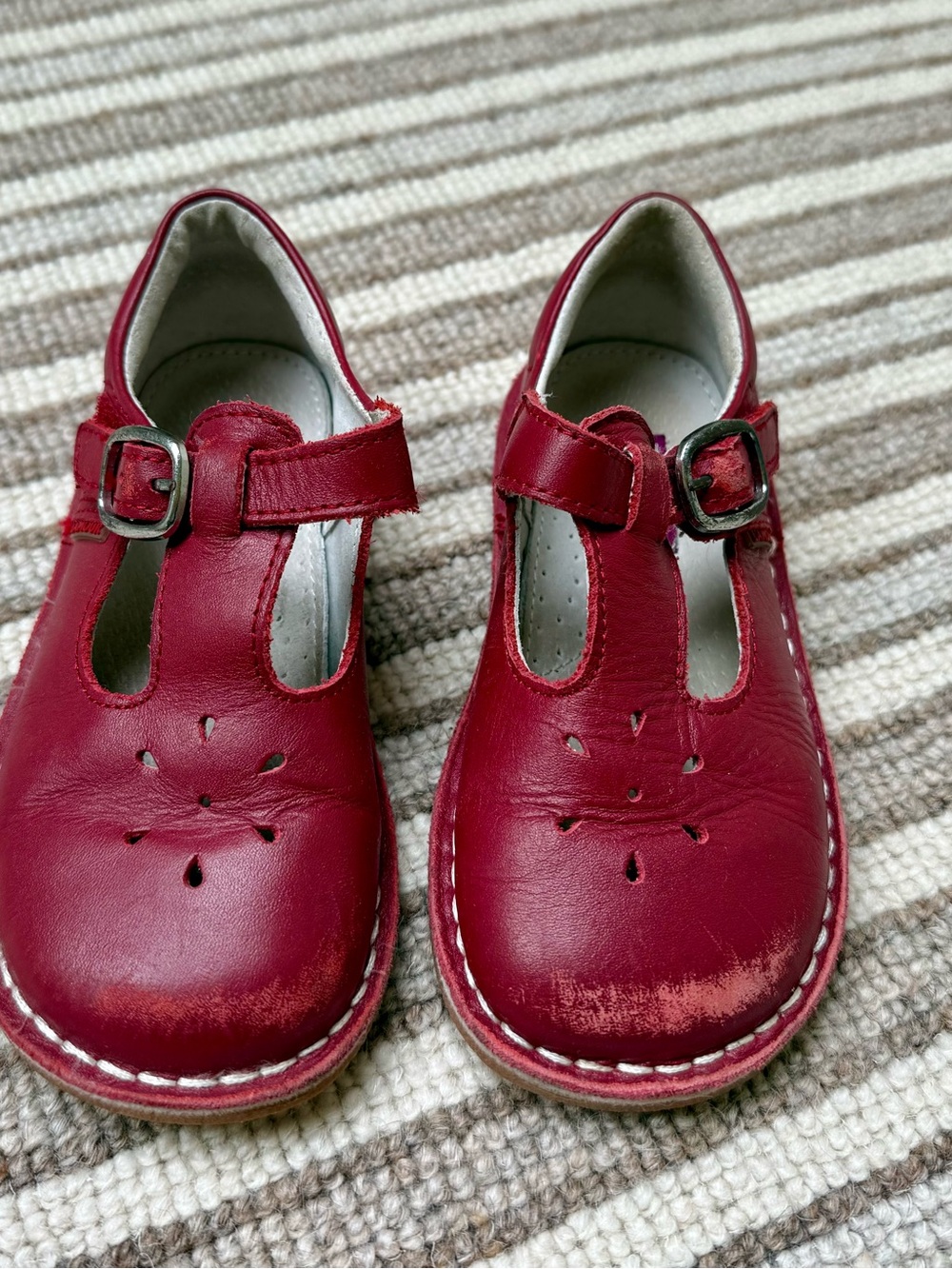 L'Amour Red Leather T-Strap Kids Dress Shoes
